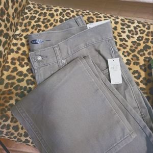 Brand New or worn 2,teens and boy jeans with and without tags.